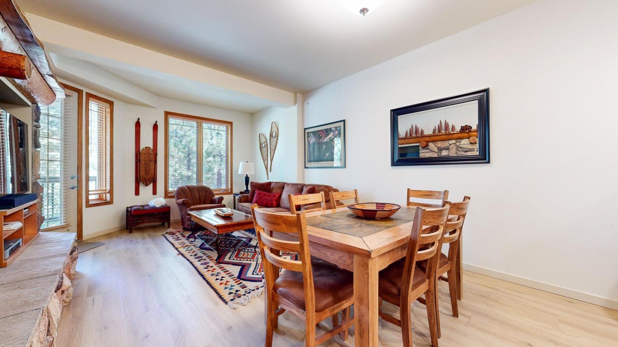 Mammoth Green 118 Located On Sierra Star Golf Course, Private Patio, Summer Pool Condo Маммот Лейкс Экстерьер фото