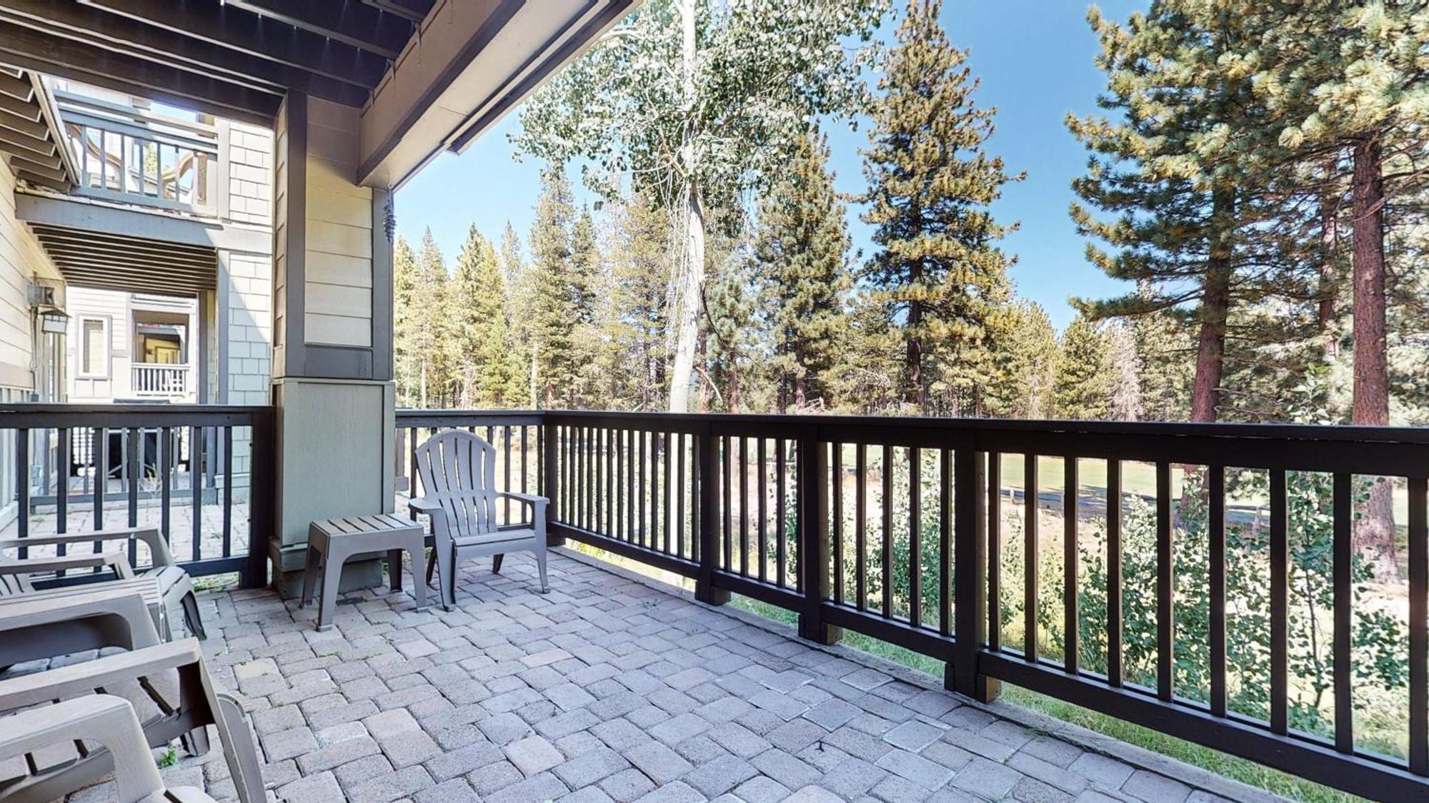 Mammoth Green 118 Located On Sierra Star Golf Course, Private Patio, Summer Pool Condo Маммот Лейкс Экстерьер фото